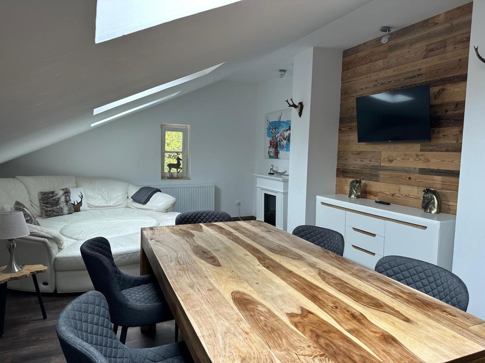 Apartament Schweizerhaus Drezno